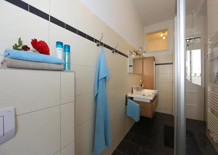 Brise Berty App 01 *